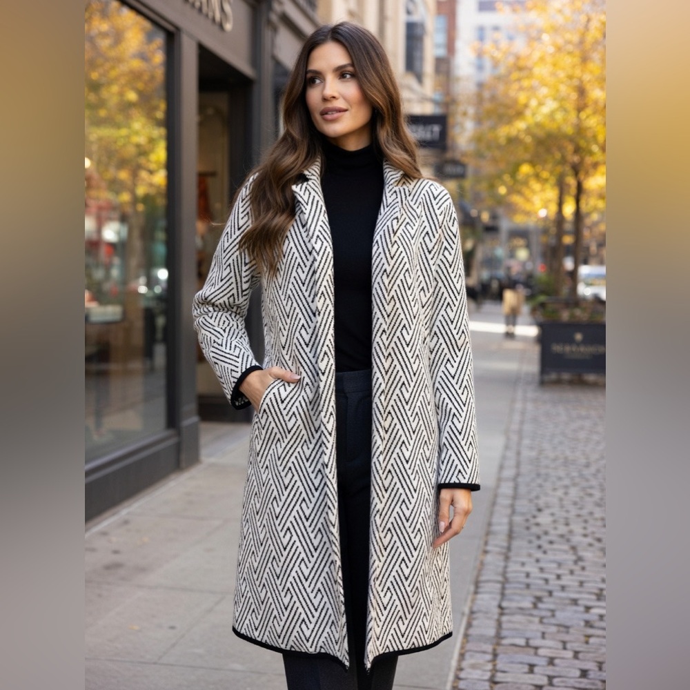 Philosophy NWT Black White Zigzag Sweater Coat Chic Layering Piece
